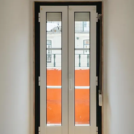 Apartment The Marigold Flower Of Lisbon